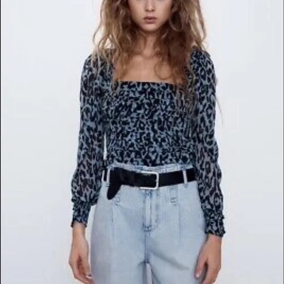 Long-sleeve Blue Leopard Print Zara Blouse - Picture 1 of 3